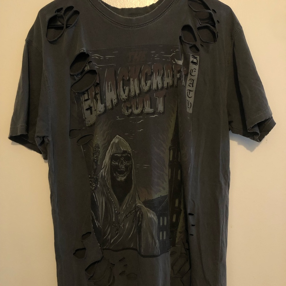Blackcraft Cult Distressed T-Shirt Size L